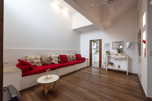 Venta - Casa De 3 Dormitorios, Patio Con Parrillero Y Terraza. Echesortu, Rosario.
