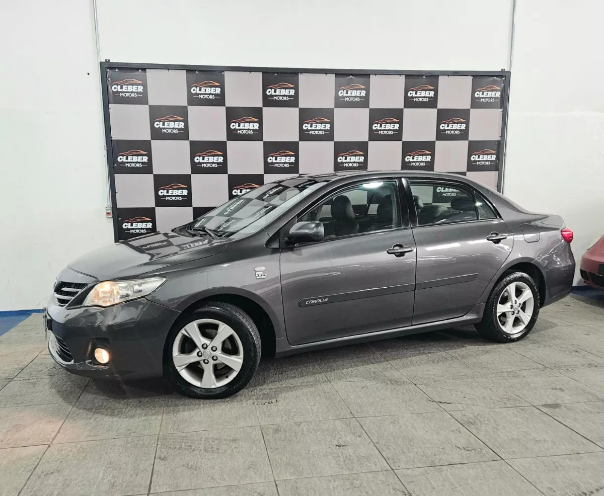 Toyota Corolla 1.8 16v Gli Flex Aut. 4p