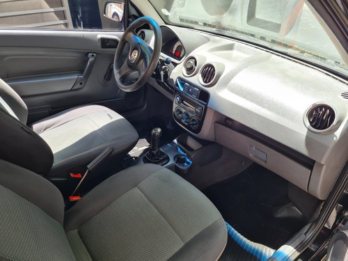 Imagen 4 de 15 de Volkswagen Gol 2013 1.4 Power 83cv 3 P