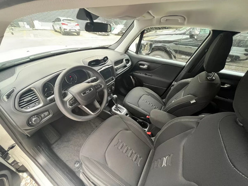 Jeep Renegade 1.8 Sport At6