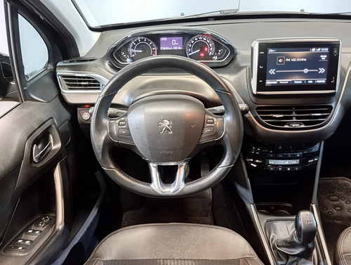 Peugeot 2008 1.6 Feline