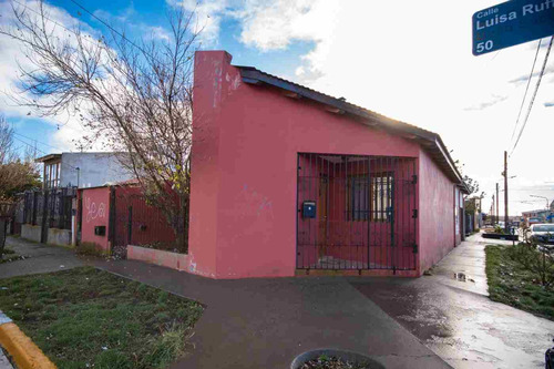 Casa En Venta De 3 Dormitorios, Barrio Cgt 