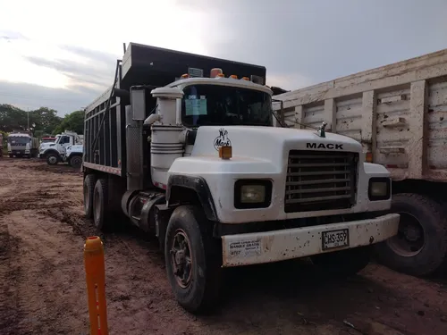 Mack Enfermera
