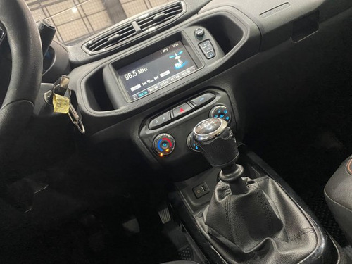 Chevrolet Onix Onix 1.4 MPFI LTZ 8V FLEX 4P MANUAL