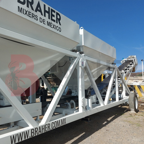 Imagen 9 de 14 de Planta Concretera Móvil 3 Tolvas, Produce 72 M3, Dosifica