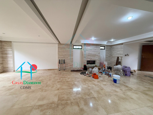 Casa Troya. Casa En Renta En Cdmx Con Rooftop Y Family Room