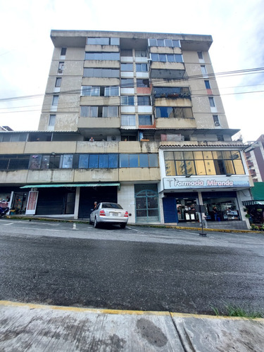 Local Comercial En Venta Centro De Los Teques