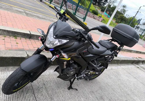 Ns 200