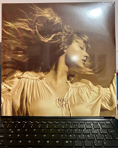 Taylor Swift. Fearless. Taylor's Version. 3 Lps Color. Leer.