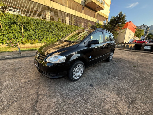 Volkswagen Spacefox 1.6 MI 8V FLEX 4P MANUAL