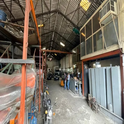 Galpones - Venta Catia 1429 M2