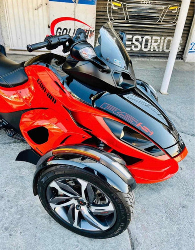 Can Am Spyder Rs S 2014