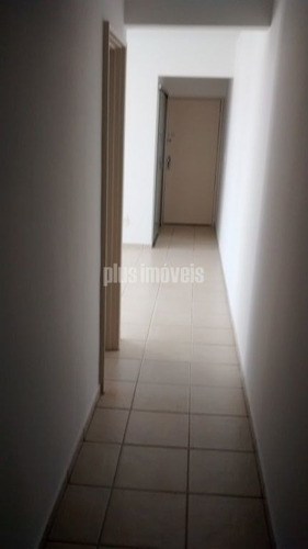 Imagem 8 de 15 de Locacao 2 Dormitórios Sem Vaga - Itaim - R$ 3.200+condominio+iptu - Pj46466