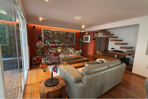 Venta Casa En Condominio Horizontal En San José Insurgentes Con Acabados De Lujo