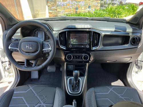 Fiat Strada 1.3 Volcano Cvt