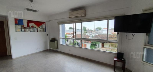 Imagen 2 de 9 de Departamento - Banfield Oeste