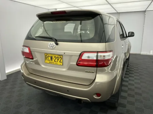 Toyota Fortuner 2.7l 4x2