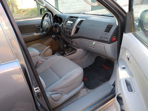 Toyota Hilux 3.0 I Srv Cab Doble 4x4 2009