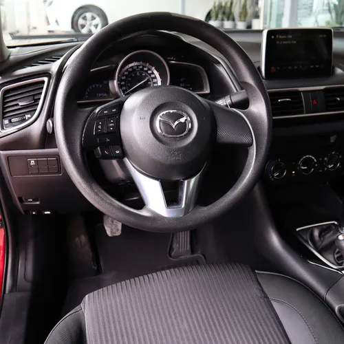 Mazda 3 S Sedan