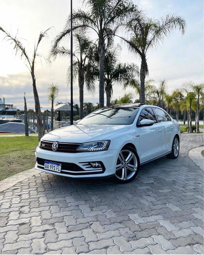 Volkswagen Vento 2.0 Tsi Gli 211cv App Connect + Nav