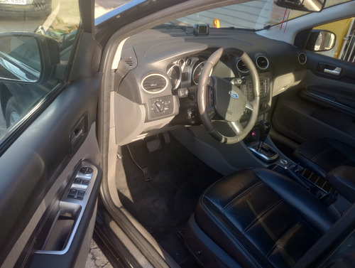 Ford Focus Sedan 2.0 Titanium Flex Aut. 4p