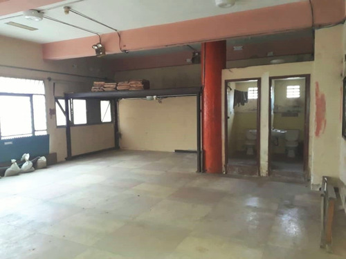 Imagen 4 de 12 de Local Comercial Los Chaguaramos