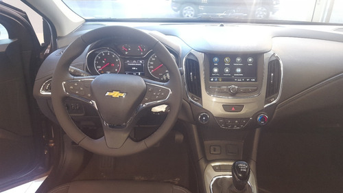Imagen 10 de 14 de Chevrolet Cruze 1.4t 4p Lt 2021 Gul