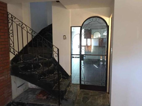 Treplex Venta 3 Dormitorios 12 Baños, Cochera, Patio, Terraza 137 Mts 2 - La Plata