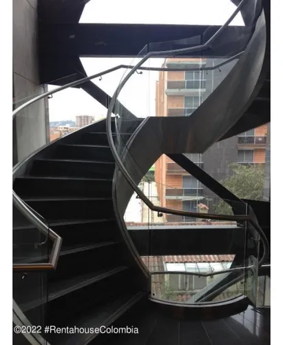 Comercial En Cedritos(bogota) Rah Co: 25-748