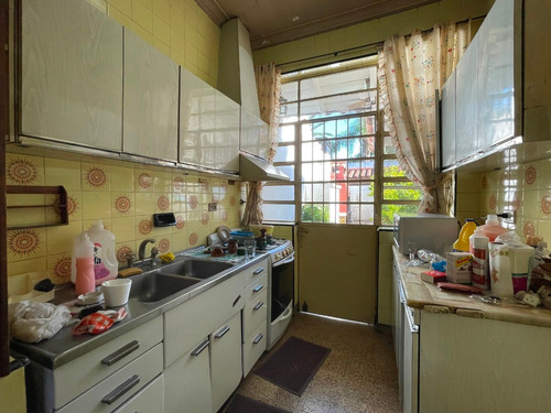 Venta Casa 4 Ambientes 5 Cuadras De Estación Castelar Centro