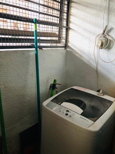 Imagen 10 de 15 de Venta De Planta Baja Ideal Vivienda O Estudio Profesional.
