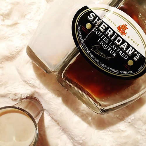 Licor Amarula Cream + Licor Sheridans Premium Crema Y Cafe