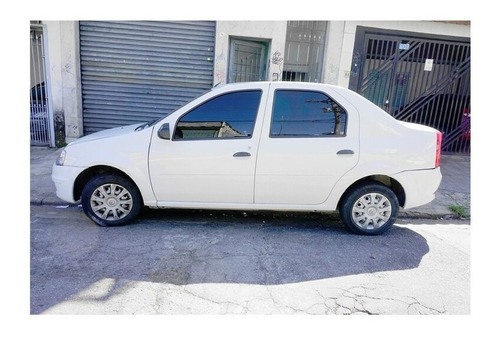 Imagem 4 de 12 de Renault Logan Authentique Hi-flex 1.0 16v 4p