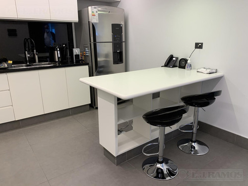 Oficina En Venta De 140 M2 En Retiro