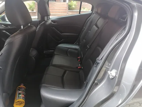 Mazda 3 GRAND TOURING HATCHBACK AT