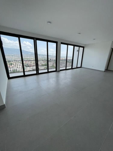Venta De Penthouse En Cumbres 4to Sector