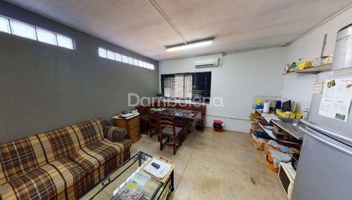 Imagen 4 de 6 de Depósito Galpón En Venta O Permuta Ubicado En Moreno, Moreno