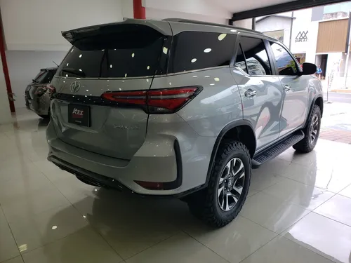 Toyota Fortuner Sw4 Srx