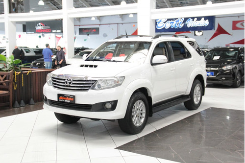 Toyota Hilux SW4 3.0 SRV 4X4 16V TURBO INTERCOOLER DIESEL 4P AUTOMÁTICO