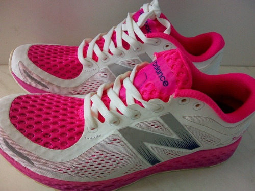 Tênis Feminino New Balance*