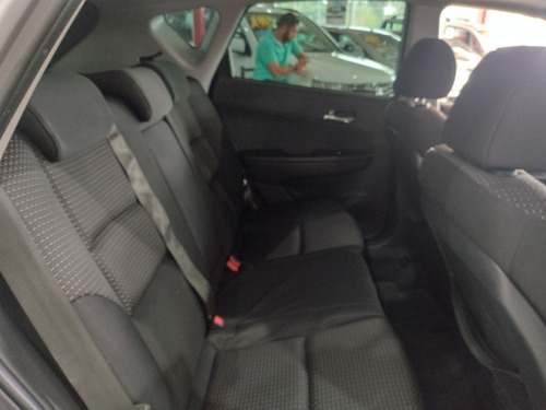 Imagem 14 de 14 de Hyundai I30 2010 2.0 Gls Aut. 5p