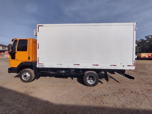 Imagem 18 de 25 de Ford Cargo 1119 - Baú Refrigerado -15º