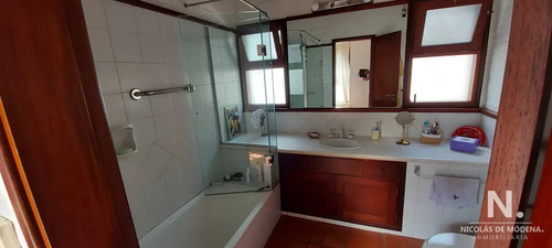 Propiedad En Venta En La Barra A Una Cuadra Y Media Del Mar