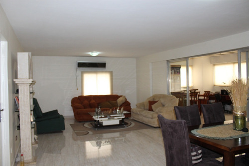 Imagen 5 de 28 de Cómodo Apartamento En La Planta Pent House Del Edificio Residencias La Vereda.