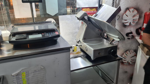Fondo De Comercio En Venta! Fiambrería Y Kiosco! Alta Rentabilidad!