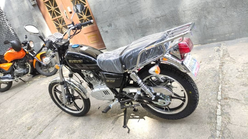 Suzuki Gn
