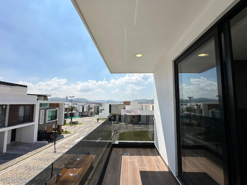 Casa En Venta Lomas De Angelopolis 2 Parque Lisboa Con Cancha De Paddle