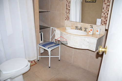 Apartamento En Península 2 Dormitorios - Ref: 5187
