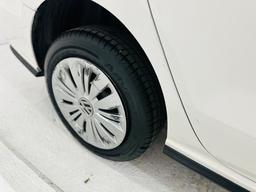 Volkswagen Vento 1.6 Starline At