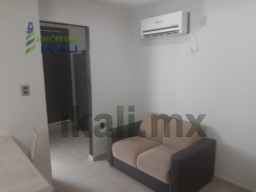 Imagen 2 de 10 de Renta Departamentos Amueblados Col. Fraccionamiento Las Palma Poza Rica Veracruz. Modernos Departamentos Perfectas Instalaciones Con Cochera Techada, Los Departamentos Constan De 1 Recamara, Sala, Co